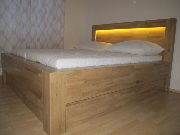postel na míru Brno - s úložním prostorem