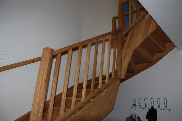 Výroba dřevěného schodiště - Truhlářství Mareček Brno